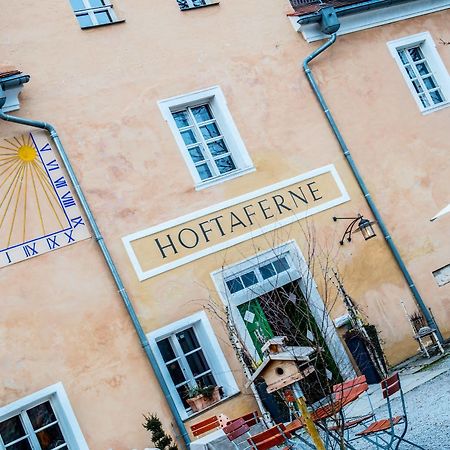Hotel Schloss Neuburg - Hoftaferne Neuburg am Inn Bagian luar foto